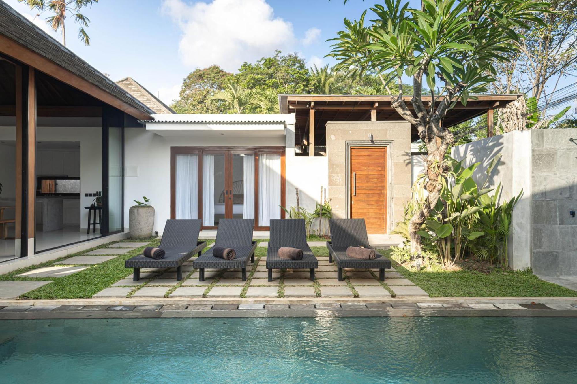 Under The Sun - Villa Seminyak (Bali)
